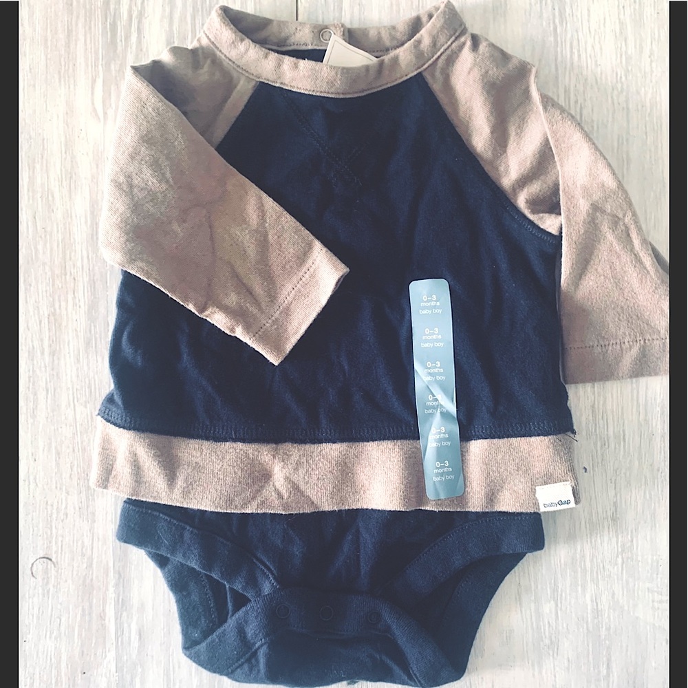 BABY GAP 💙 ONESIE